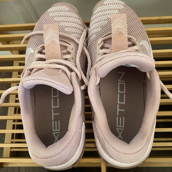 Metcon 9 - Picture 3 of 5